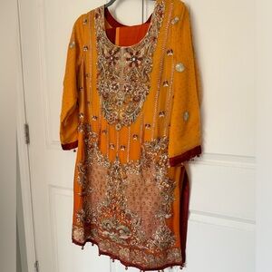 Pakistani Formal Mehndi Suit